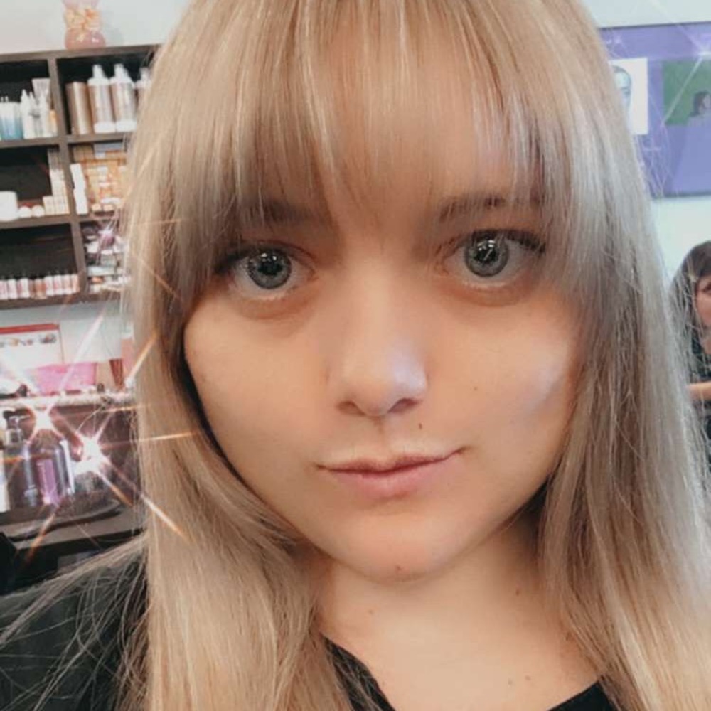 Meet your Posher, Sophia